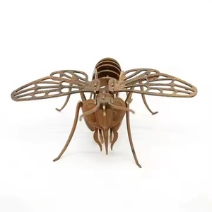 <b>Bee</b> Vietnam Luxury Decorative Metal Films for Home Restaurant Interior Decorative Sofa Photo Wall Wholesale Home Commercial Use - Product Image 1