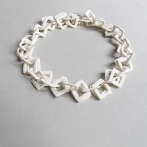 Meilleure qualité résine rtesinNecklace fait à la main indien mode bijoux dames filles chrétien symbole Promotion exclusive naturel - Product Image 4