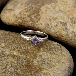 925 Sterling Silver <b>Purple</b> Amethyst Ring Solid February Birthstone Engagement and Everyday Ring for Wedding and Gifts - Product Image 3
