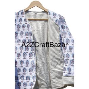 Abrigo estilo kimono acolchado de algodón estampado a mano indio con botones, transpirable, floral, para mujer, para todas las estaciones, informal. - Product Image 4