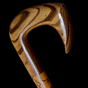 ไม้เท้าเดินป่าตั้งแคมป์เคลือบมันเงาขนาด122ซม. ไม้เท้าออกแบบได้ตามต้องการ - Product Image 1