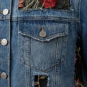 Veste en jean pour femmes tendance, design brodé, boutons sur le devant, manches longues, élégante, féminine, décontractée, look streetwear, haut stylé - Product Image 5