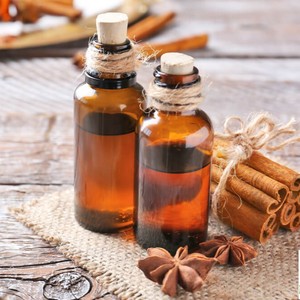 ACEITE ESENCIAL DE CANELA PURA 100%/ACEITE DE CASSIA DESTILADO AL VAPOR NATURAL PARA AROMATERAPIA Y COSMÉTICA - Product Image 4