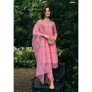 Increíble color Nuevo diseño Pure Organza Designer Handwork Kurti Pant con Dupatta Indian Export Quality - Product Image 1