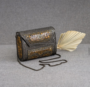 Meilleures ventes Artisanat de luxe en métal à la mode Pochette pour les femmes Sac à main en mosaïque avec motif boule pour les fêtes au prix de gros - Product Image 2