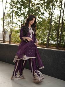 Sharara Ghararaインド刺繍作品冬Salwar Kameez Midiパーティーデザイナー伝統的な民族3ピースセットReadymade - Product Image 3