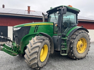 Tractores John Deere 7230R Usados, 185HP, 4WD, Transmisión por Engranajes, Uso Agrícola, con 1 Año de Garantía, Bomba y Rodamientos en Venta - Product Image 2