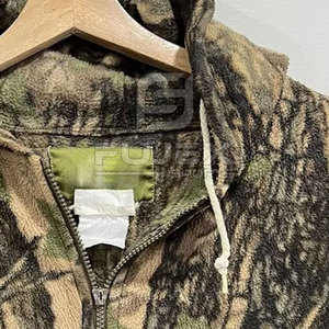 Sudadera con capucha de invierno de algodón 100% ligera informal Diseño de camuflaje de secado rápido Logotipo personalizable Patrón sólido Cuello con capucha de alta calidad - Product Image 6