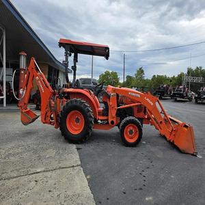 Venta al por Mayor de Tractor de Ruedas 4x4 de 60HP, Tractor Agrícola con Bomba de Motor y Motor de Primera Calidad, Garantía de 2 Años al Mejor Precio - Product Image 4