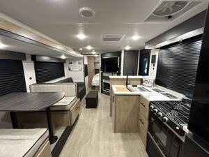 Nuevo 2026 F-o-r-e-s-t R-i-v-e-r Campsite R-e-s-e-r-v-e 26CJ - Product Image 6