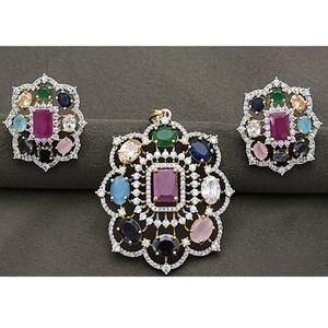 Hermoso juego de colgantes con tachuelas Navratana con acabado blanco dorado glamoroso con piedras AD para bodas y fiestas para mujeres - Product Image 1