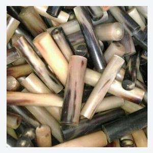 Rouleau de corne de buffle en matériau naturel de couleur blonde pour la fabrication de sceaux et de timbres Fabrication artisanale de style ange - Product Image 3