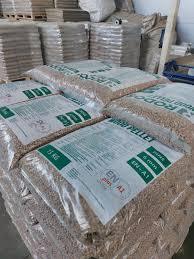 Pellets de Madera de Pino Premium en Forma de Trozos de 6mm, Certificación DIN Plus ENplus A1 A2 BSL, Bolsas de 15kg, para Sistemas de Calefacción, 8500J Caloríficos - Product Image 4
