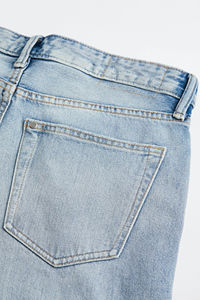 กางเกงยีนส์ขาสั้นของผู้ชายเอวกลางเอวระดับพรีเมียมทรงแบ็กกี้สีฟ้าสำหรับฤดูหนาวระบายอากาศได้ดี - Product Image 6