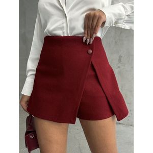 Faldas para Mujer con Detalles de Piedras, Disponibles al por Mayor - Product Image 2