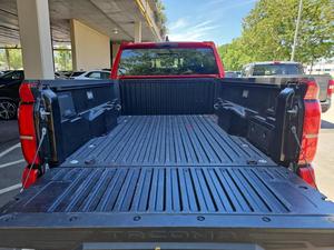 Toyota Tacoma 2025 asequible - Product Image 6