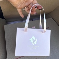 Boîte cadeau coulissante rose poudré personnalisée pour salon de beauté, coiffure, onglerie, bijoux, bons cadeaux, emballage élégant pour mariage