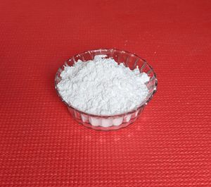 Polvo de Feldespato de Grado de Exportación, Alta Pureza, para Pintura, Vidrio, Cerámica y Aplicaciones Industriales, Hecho en India - Product Image 1