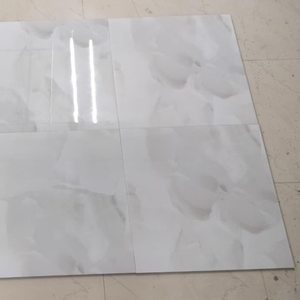 กระเบื้องปูพื้นพอร์ซเลนเคลือบเงา ขนาด 60x60 ซม. ลายหินอ่อนสีขาว คุณภาพพรีเมียม - Product Image 3