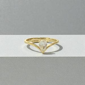 แหวนพลอยคริสตัลควอตซ์ชุบทองรูปทรงลูกแพร์ |   แหวนเงินแท้ 925 ประดับพลอยประจำเดือนเกิดสำหรับผู้หญิง ขายส่ง - Product Image 1