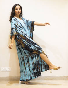 Style bohème rayonne cravate teinture robe pour femmes col en V longue cravate teinture caftan été et plage porter corps complet couvrir caftan robe - Product Image 2