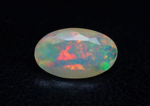 Opale éthiopienne incroyable, pierre précieuse de forme ovale, taille personnalisée, opale éthiopienne arc-en-ciel chatoyante, pierre taillée à facettes, cadeau pour elle - Product Image 4