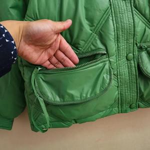 Femmes hiver chaud mi-long mince à capuche fermeture éclair Parkas à manches longues rembourré bouffée veste couleur unie fait peau de mouton coton - Product Image 3