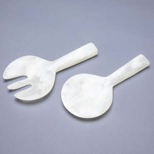 Outils de salade durables faits à la main en résine de qualité alimentaire serveurs de salade cuillère et fourchette pour la maison Restaurant Buffet fête salle à manger utilisation - Product Image 2