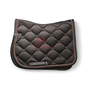 Tapis de selle anglais équestre de luxe Design matelassé Doublure intérieure douce Respirant et durable Tapis de selle de soutien - Product Image 4