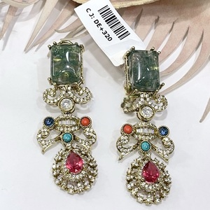 Pendientes de fusión hechos a mano de moda para mujeres y niñas para joyería étnica y occidental para mujeres - Product Image 1
