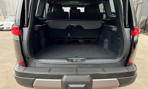<span class=keywords><strong>Lexus</strong></span> <span class=keywords><strong>LX</strong></span> 550 LUXURY AWD 2025 Negro, Usado, Interior Claro, Asientos de Cuero, Techo Corredizo, SUV, con el Mejor <span class=keywords><strong>Precio</strong></span> y Calidad - Product Image 5