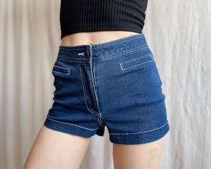 กางเกงยีนส์ขาสั้นทรงวินเทจ - Product Image 6