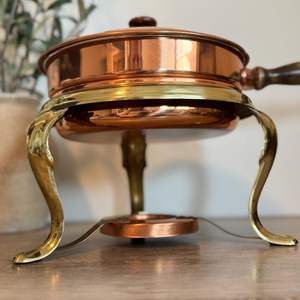 Réchaud en cuivre fait à la main avec couvercle Serveur de buffet durable pour la restauration professionnelle et la présentation des aliments - Product Image 2