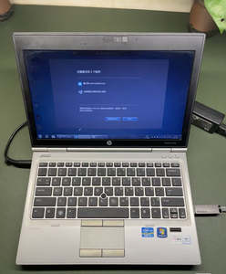 Ordenador portátil de oficina: 2560P 2nd Gen, 16GB RAM, 512GB SSD 12,5 ''-Asequible y fiable - Product Image 1