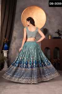 Vêtements de mariage indiens Etnic Pure Faux Georgette Brodé Lehenga Choli avec Blouse & Dupatta Design Travail Vêtements Pakistanais - Product Image 2
