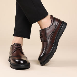 Zapatos de vestir de cuero para hombre de alta calidad, antiarrugas, impermeables, fáciles de limpiar, duraderos, para oficina, bodas y uso diario. - Product Image 5