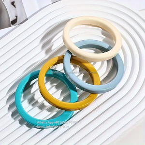 ชุดกำไลเรซินหลากสี4ชิ้นเครื่องประดับคริสเตียนรูปทรงกลมดีเครื่องประดับอัญมณีสไตล์แฟรงซ์ของขวัญสำหรับงานเลี้ยงที่ทันสมัย - Product Image 1