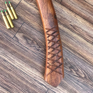 Hache de plein air en acier Damas à motif personnalisé, fabriquée à la main avec une poignée en bois lisse pour le camping, la chasse et le bushcraft - Product Image 4