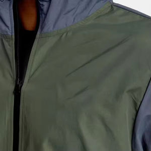 Veste de pluie d'extérieur à ajustement parfait avec tissu respirant à séchage rapide et capuche réglable pour un usage quotidien Vestes pour hommes - Product Image 3