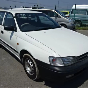 Toyota Caldina Van UL Wagon 4x4 pour passagers, modèle 1997 - Product Image 1