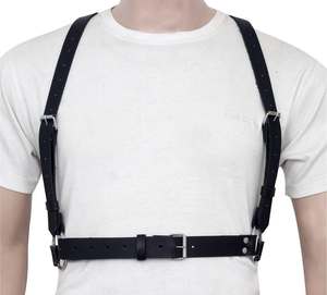 Harnais en cuir noir pour homme avec anneau métallique et sangles réglables, accessoire de costume sexy - Product Image 4
