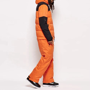 Combinaison de ski rembourrée à capuche pour femme, vente en gros OEM - Product Image 4