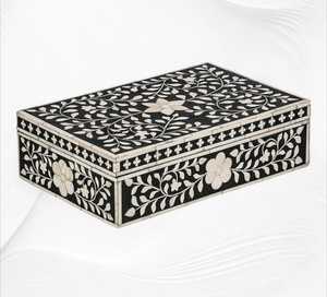 Luxury Engraved Rectangle Bone Inlay Jewelry Box with Christmas Artistic Pattern <b>for</b> Elegant Bedroom and <b>Dressing</b> <b>Table</b> Decor - Product Image 1