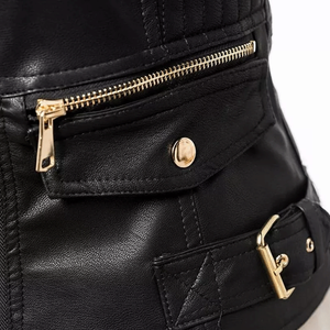 Veste en cuir d'agneau noir véritable conçue sur mesure pour les femmes Pakistan Made Slim Fit Biker Winter Jacket Breathability Caractéristique - Product Image 3