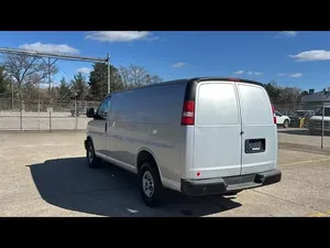 2017 GMC Savanna 2500 - Product Image 4