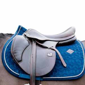Selle anglaise en cuir et coton personnalisable |   Équipement équestre respirant polyvalent |   Séchage rapide de haute qualité - Product Image 3