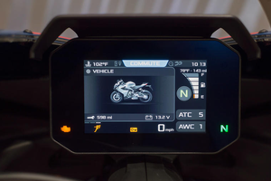 Motos 2026 Top commercial auction RS660 659cc 105HP 77.2kW 10 400 tr/min bicylindre, 4 soupapes par cylindre, prêtes à être expédiées - Product Image 4