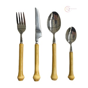Juego de Cubiertos de Madera para una Vida Sostenible, Utensilios Naturales Libres de Plástico para Hogares Ecológicos - Product Image 3