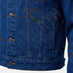 Veste en jean noir uni 2025 : Logo imprimé personnalisé, style boutonné, col montant, coupe ajustée, veste en jean pour homme, design élégant - Product Image 5