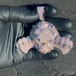 Colgante de Cabeza de León con Incrustaciones de Moissanita VVS y Garras de Diamantes, Chapado en Oro sobre Plata de Ley, Joyería Hip Hop - Product Image 5